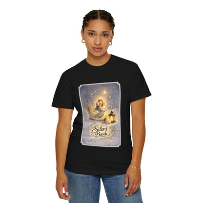 Silent Bawk – Cozy Christmas Chicken Winter Graphic T-Shirt