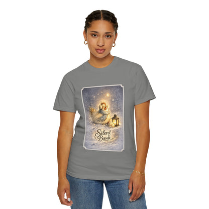 Silent Bawk – Cozy Christmas Chicken Winter Graphic T-Shirt